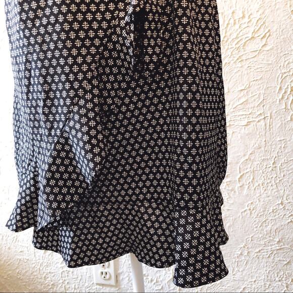 Banana Republic Black Ruffle Hem Print Wrap Dress - Picture 8 of 16